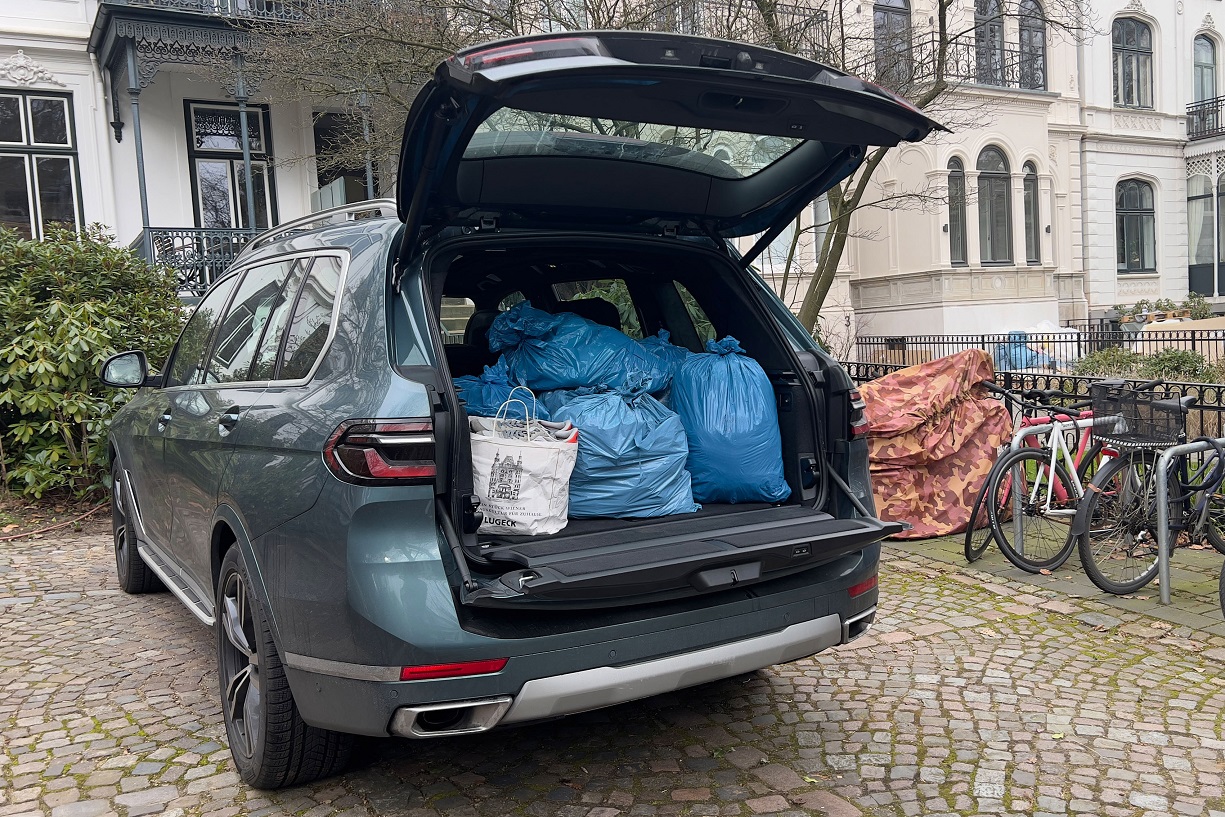 【エブリデイテスト】BMW製フラッグシップSUV BMW X7 日常生活での実用性の高さと評価は？ - AUTO BILD JAPAN Web ...