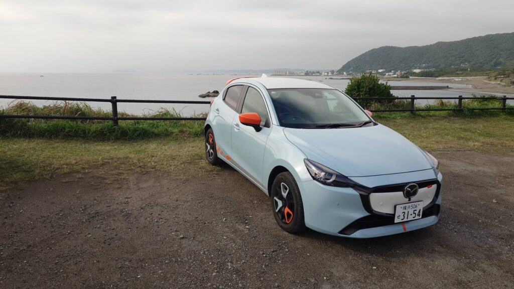 1/18 マツダ2 デミオ 1/18 マツダ2 デミオ マツダ マツダ2 デミオ 1/18 ミニカー 赤 DEMIO