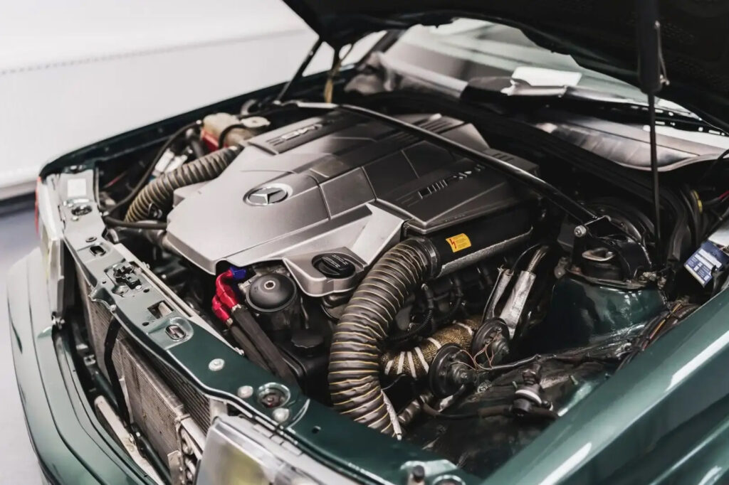 このベビーベンツなんぼ？】世界一速い190 E！AMGの5.5リッターV8を 