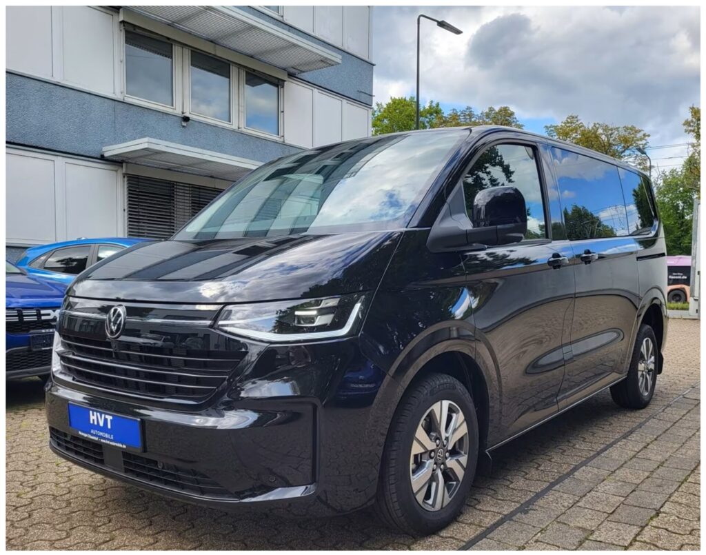 オススメ並行輸入 ディーラー新車在庫｜ 新型！フォルクスワーゲン T7 カラベル Style 2.0TDI 150PS 8人乗り 8AT 左ハンドル