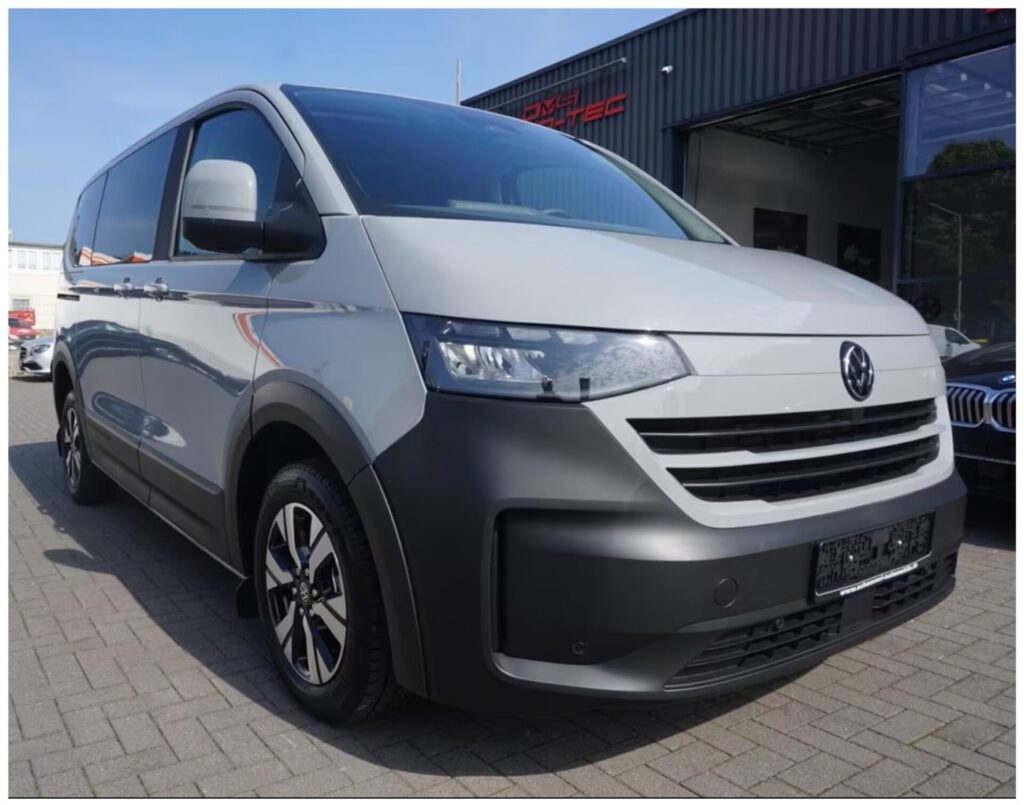 オススメ並行輸入 ディーラー新車在庫｜ 新型！希少観音開き！フォルクスワーゲン T7 カラベル PanAmericana 2.0TDI 150PS 8人乗り 8AT 左ハンドル