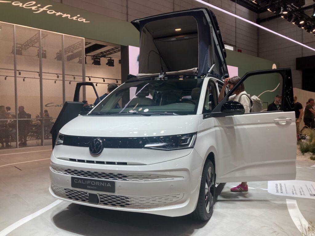 並行輸入車｜ウィズトレーディング(ウィズカーズ) 2026年の年始ご挨拶/2026年お正月キャンペーンのご案内！