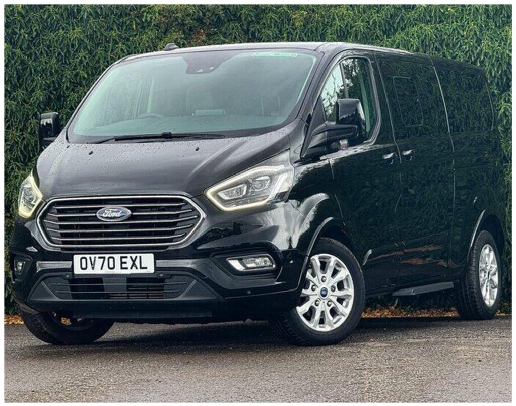 オススメ並行輸入 ディーラー中古車在庫｜フォード トルネオ カスタム Titanium X 2.0 6AT L2ロング ８人乗り 右ハンドル